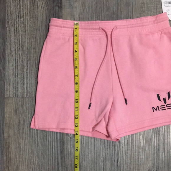 MESSI PINK SHORTS. - Picture 3 of 11